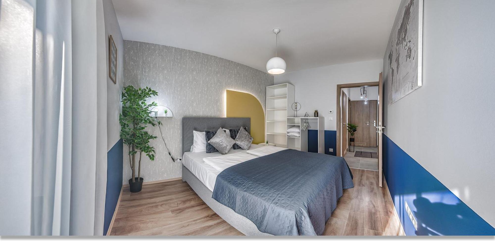 One-Bedroom Apartment,957779437:JPEG